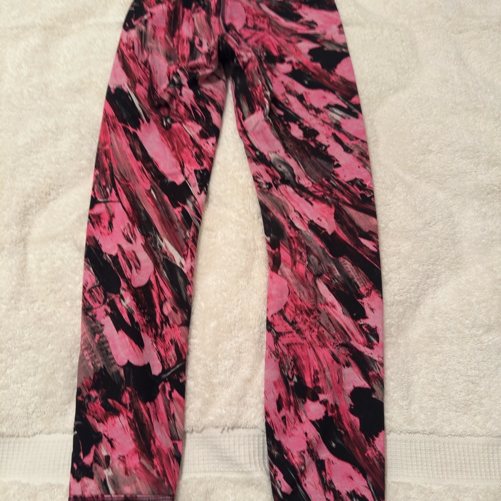 Lululemon Athletica Pink and Black Patterned Leggings